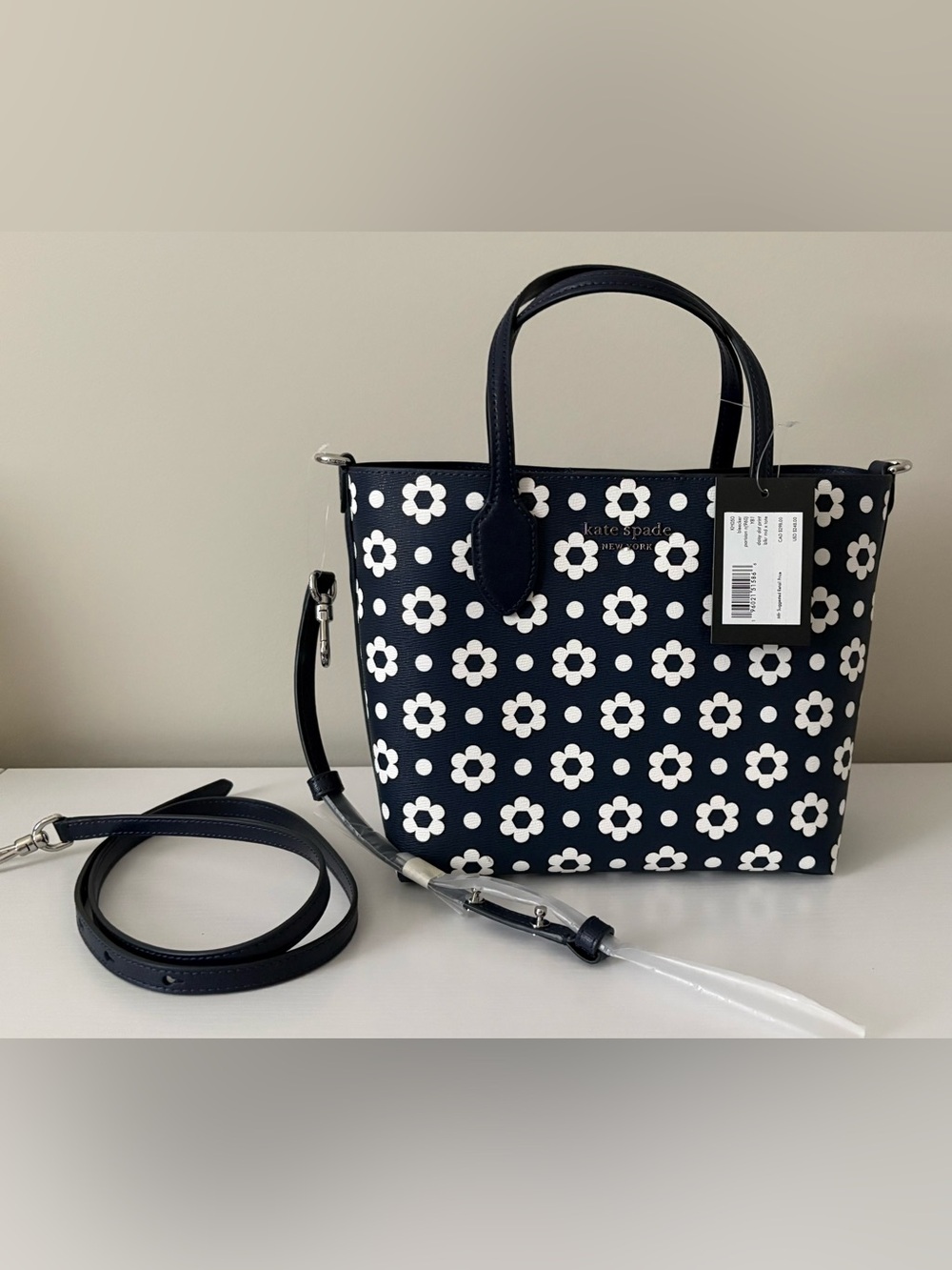kate spade Navy White Daisy Crossbody Tote